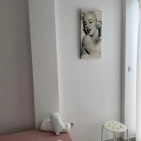 Pajaritos Ii شقة *