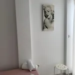 Pajaritos Ii Apartman *